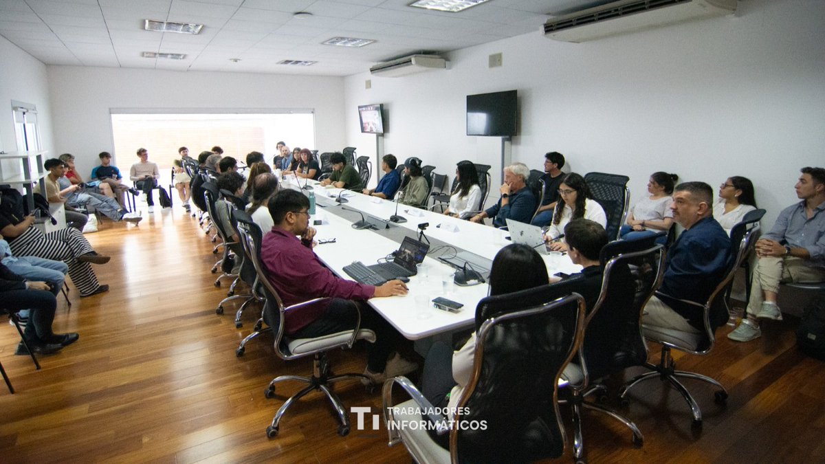 LES TIQUES - T. Informátiques x la inclusión LGBT+ tweet media