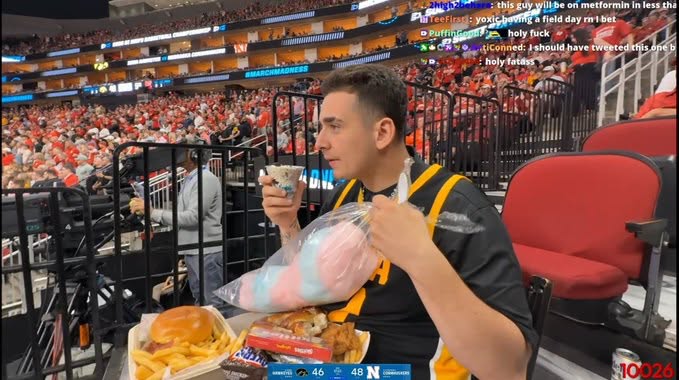 Lacy Updates tweet media