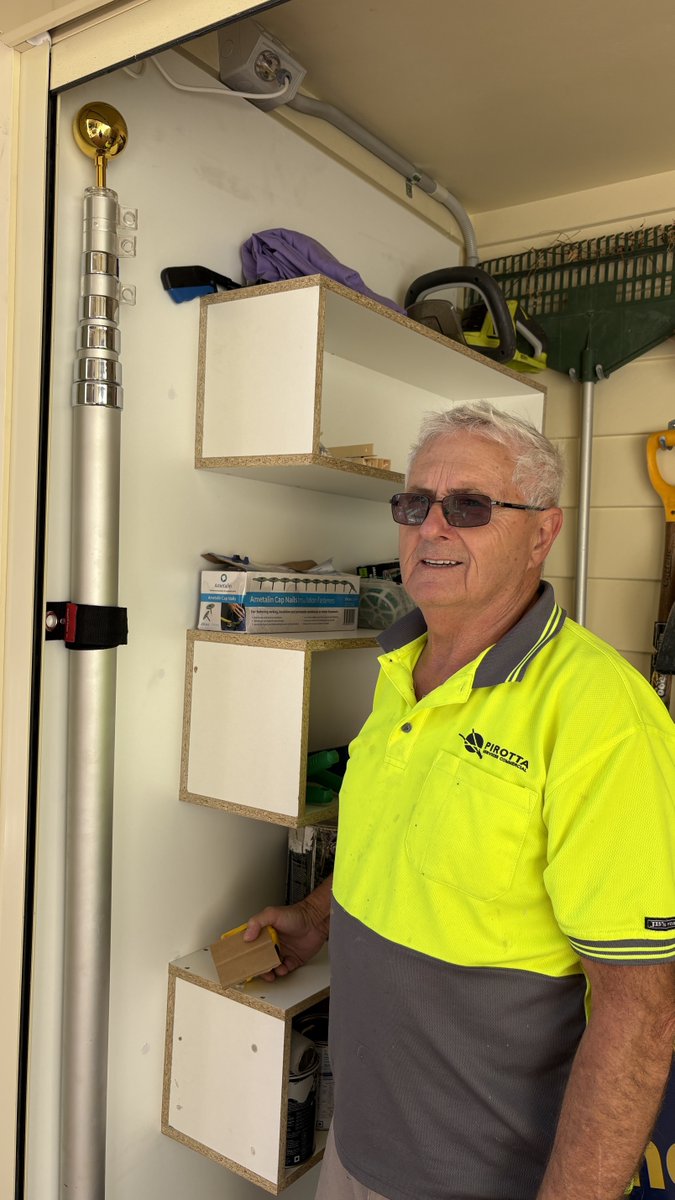 CLAN_AU's tweet photo. Look at exciting developments #aomuseum Geelong 
Thanks heaps Laurie &amp; Anne for voluntary hours you’ve committed &amp; hard yakka✅
#Flagpole has its secure place in Terry’s shed 
Container was sprayed with insulation &amp; gate from Matre Dei Orphanage #Narellan NSW has protective cover https://t.co/Bwx6xoRe8Q