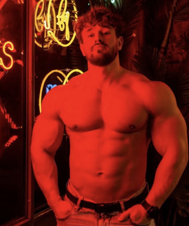 Muscle Worship tweet media