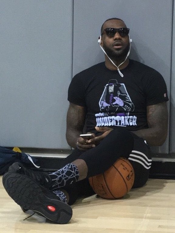 Sole Retriever tweet media