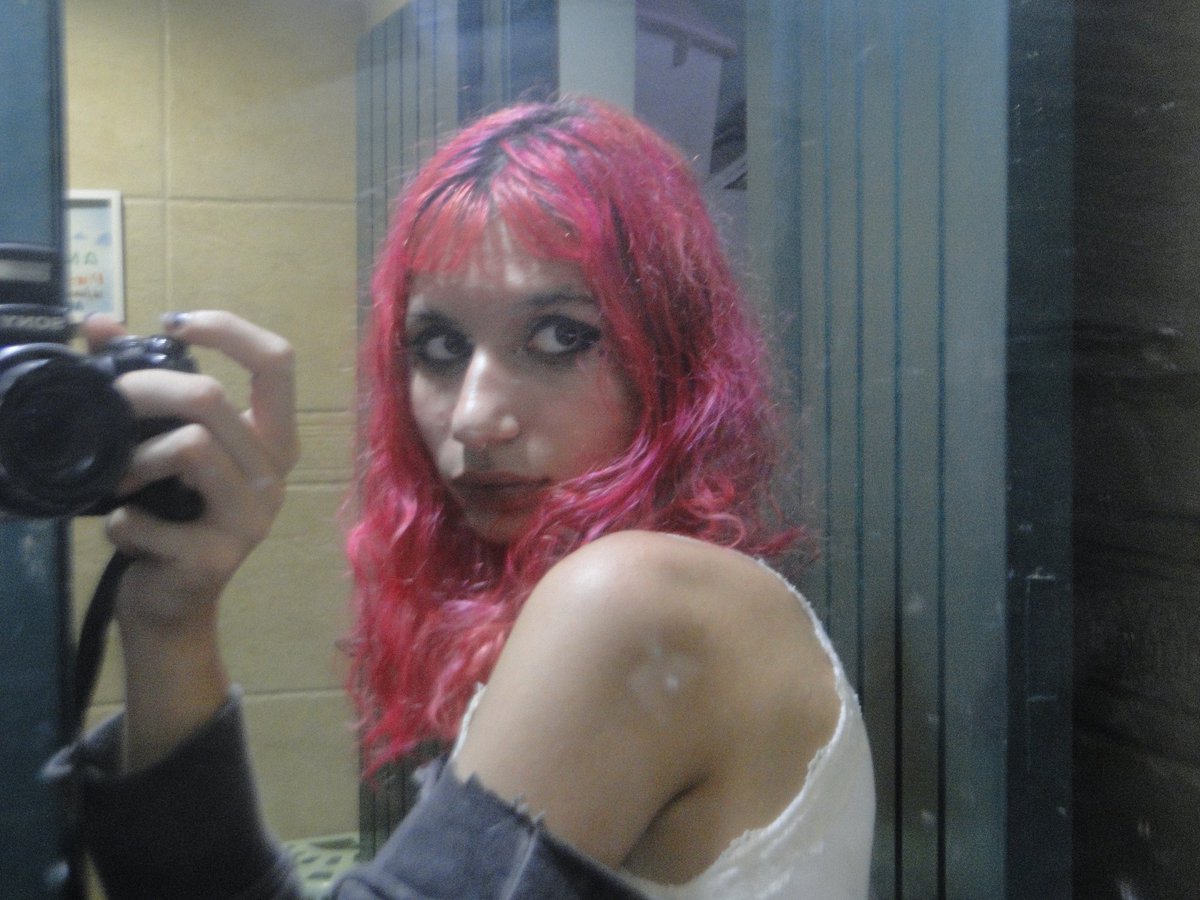 ya 花樣年華 tweet media