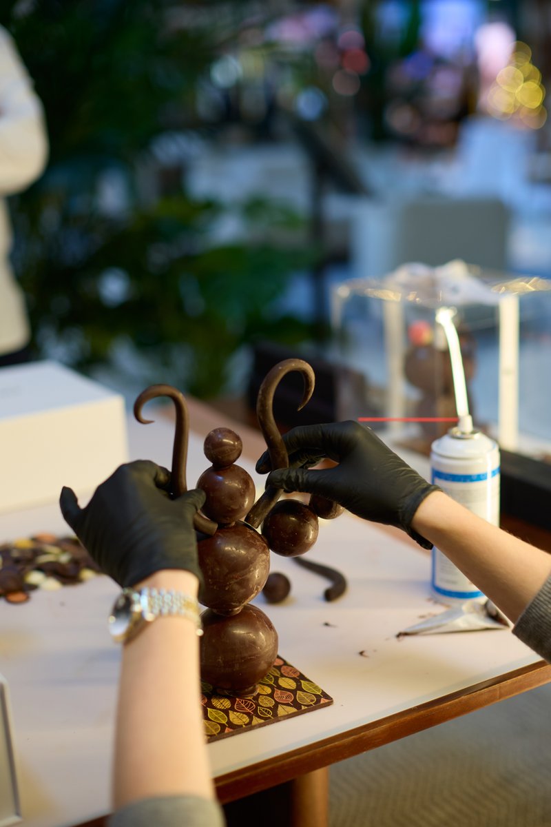 L.A. LIVE tweet media