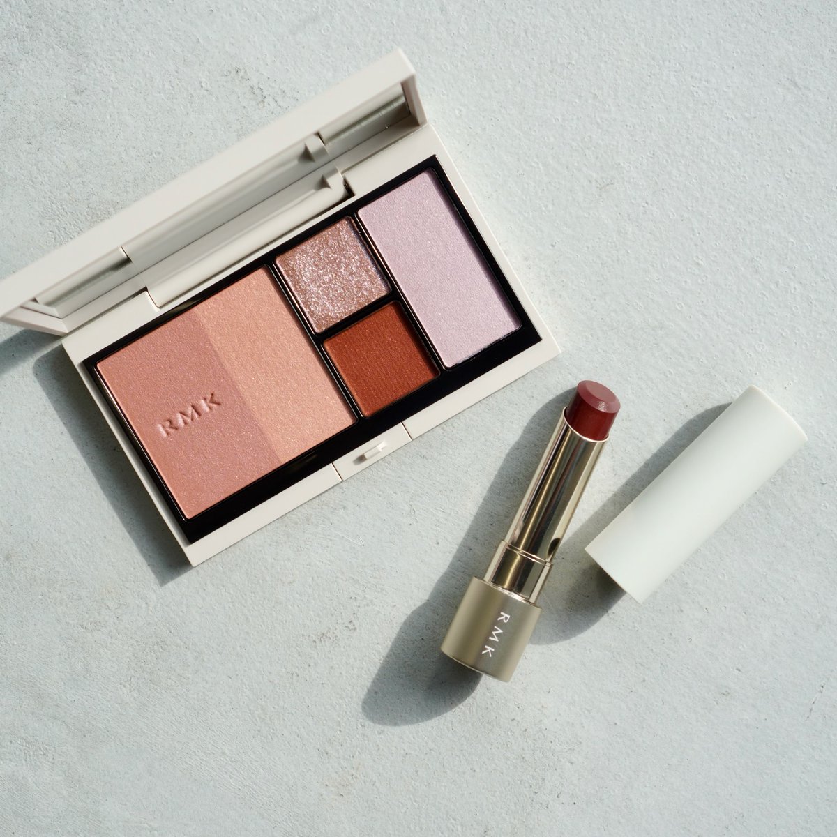 at_cosme_osaka's tweet image. 🌷【限定】RMK 春カラー🌷

✔️アイズ ＆ フェイス パレット
EX-01 Tulip Tapestry

✔️デューイーメルト リップカラー
EX-06 Wicked Wine

春らしい血色感メイクが完成する限定カラー🌸💄

🗓️4/1〜　数量限定発売
気になる方はお早めに👀✨

#RMK #春コスメ