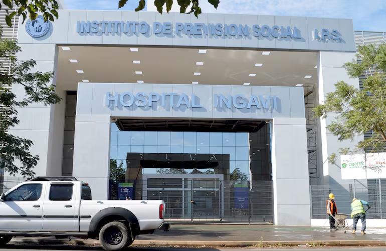 😰 Terrible denuncia de negligencia en IPS Ingavi

Natalia Benítez dio detalles #EnClavePublica de la denuncia de presunta negligencia médica de la cual fue víctima su madre, a quien le extirparon la mama incorrecta en una cirugía.

La nota completa 👇🏽
soundcloud.com/chaco-boreal-1…