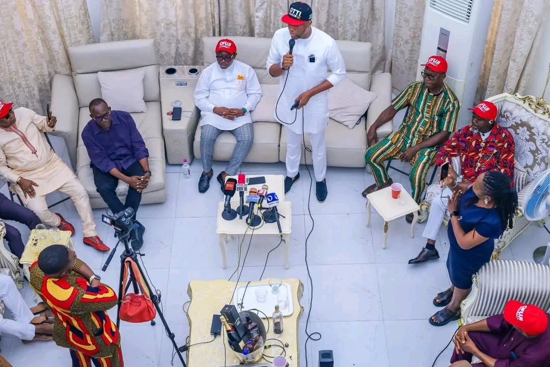 2027: Chima Anyaso Declares for Bende Reps Seat as Former Councillors Vow Support for Him, Otti

Former elected councillors in Abia State have endorsed businessman and philanthropist, Dr. Chimaobi Desmond Anyaso, as their consensus candidate for the Bende Federal House of