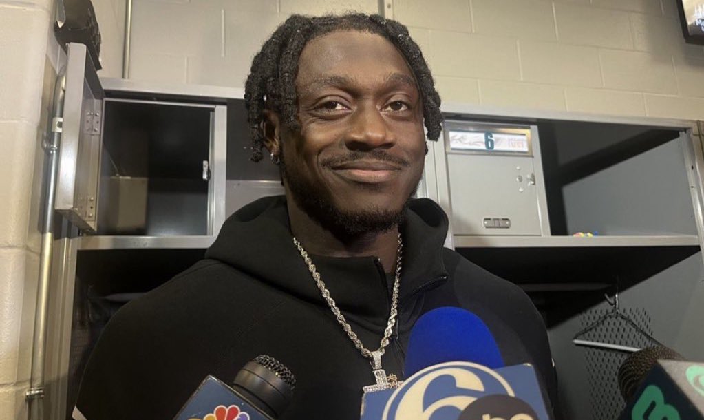 Slimm 🦅 tweet media