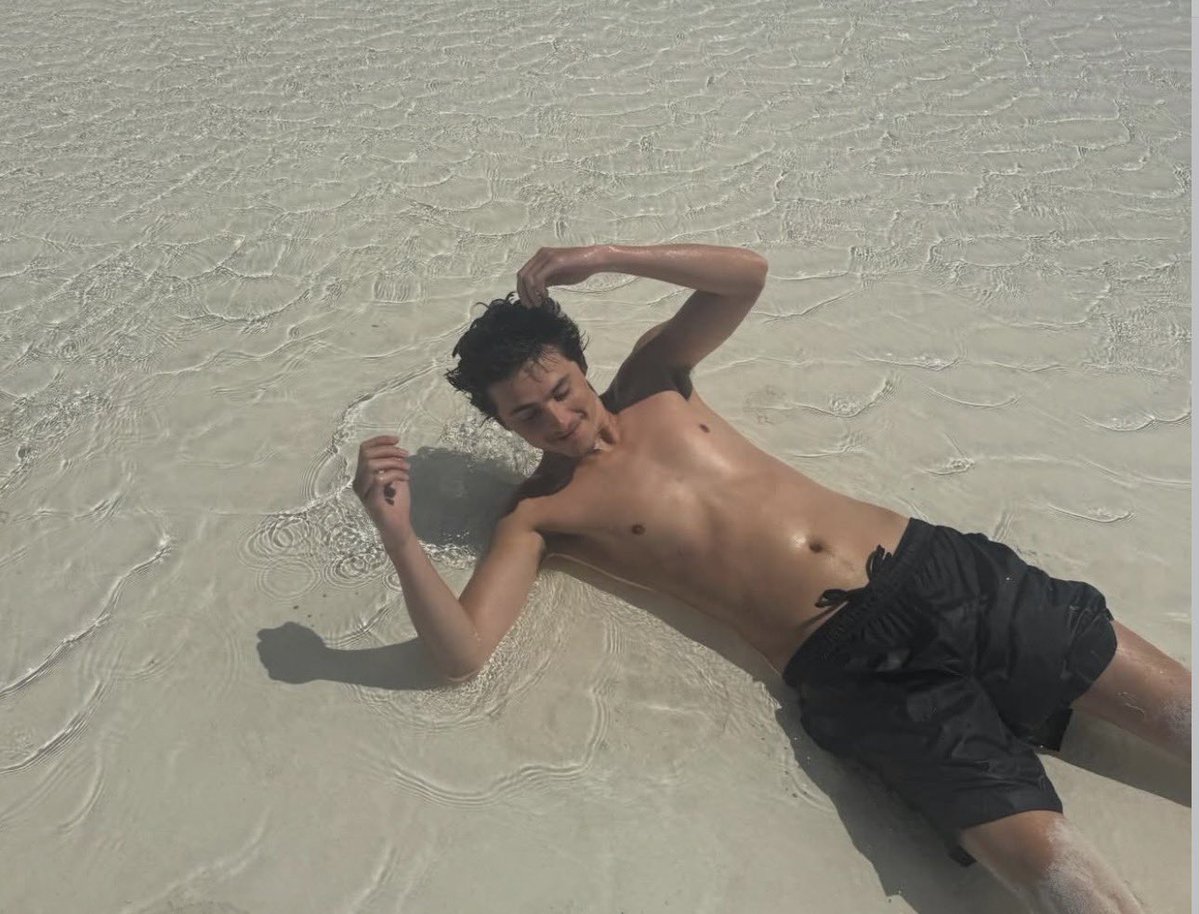 eitakylie tweet media