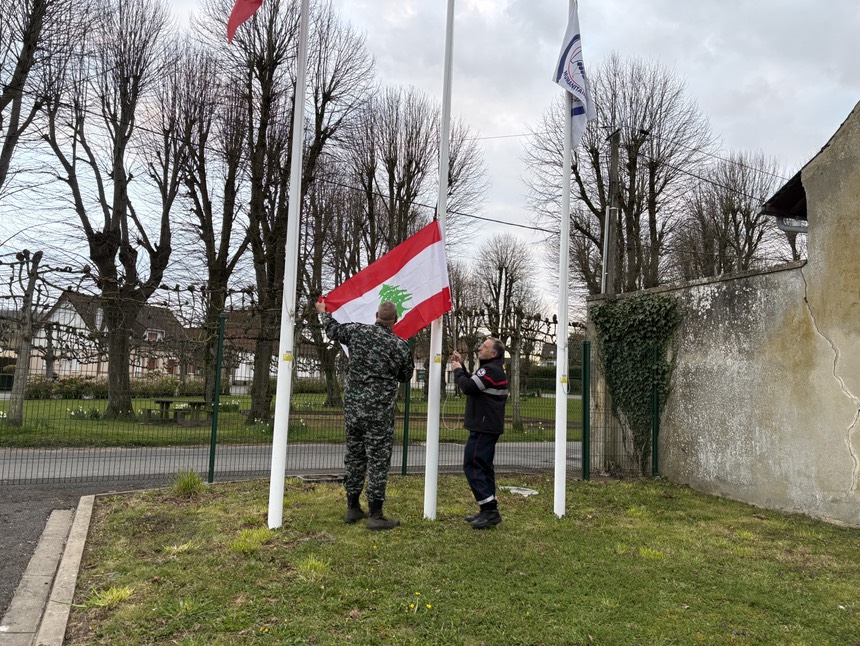 Pompiers - Humanitaires du GSCF tweet media