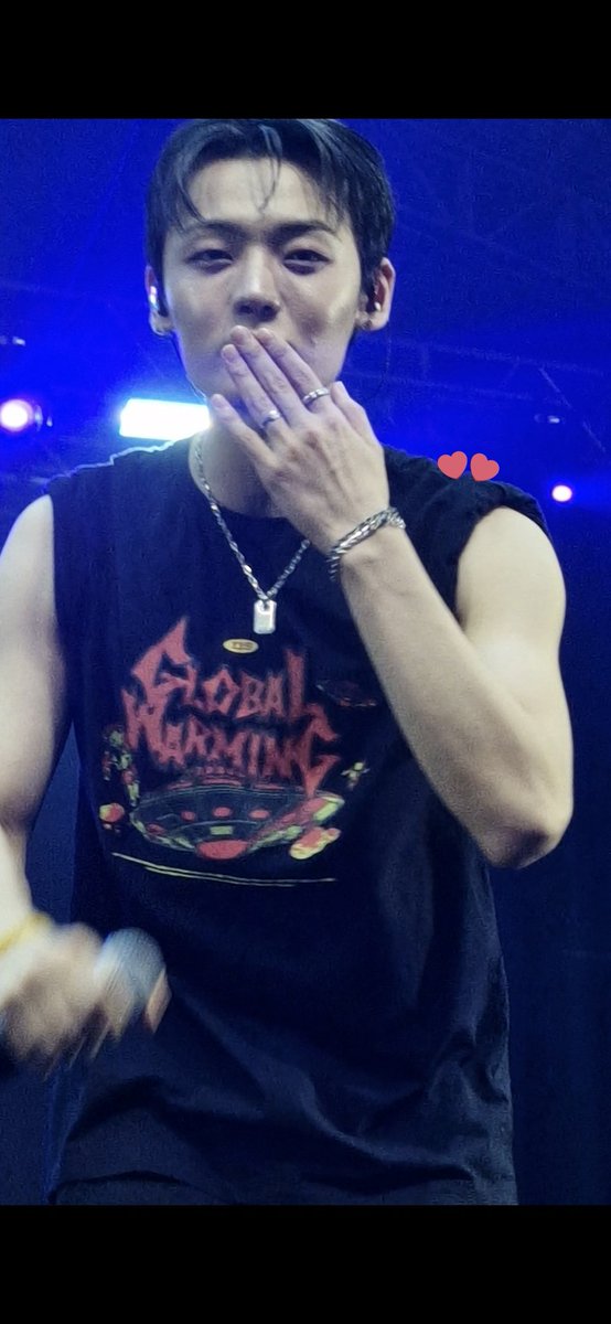 estrella 🎸 tweet media