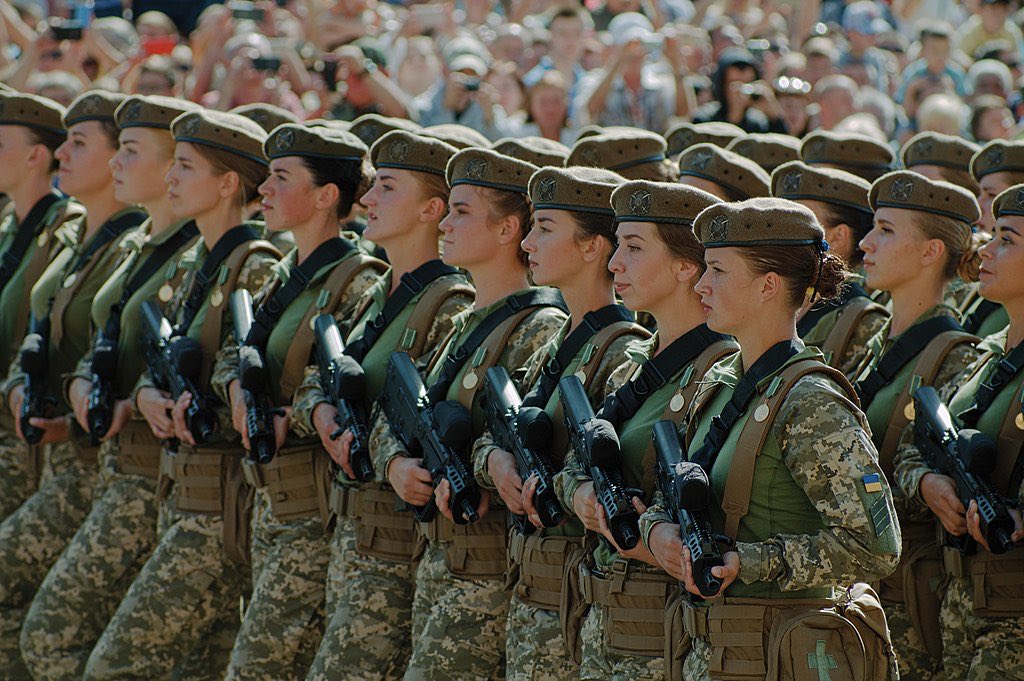 FranciscoCudell's tweet photo. I’ve met some of these “Ukrainian housewives.”
Some call it #LegoDrones .
They call it defense.
The battlefield calls it effective.
Proud of their service. 🇺🇦
#MadeByHousewives
@UKRinNATO @DefenceU https://t.co/frQBgRPxGk
