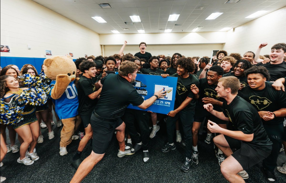 ILHS Warrior Touchdown Club tweet media