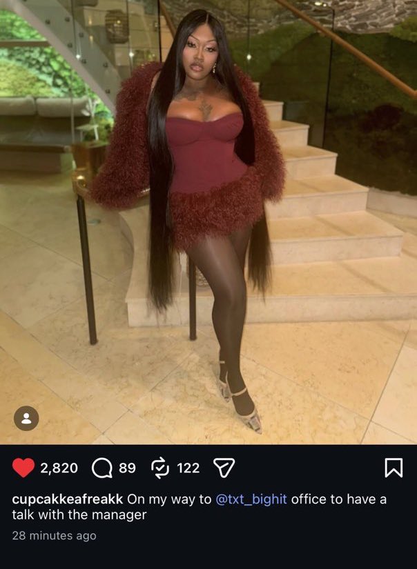 7TH YEAR: JUNE 𖣂 tweet media