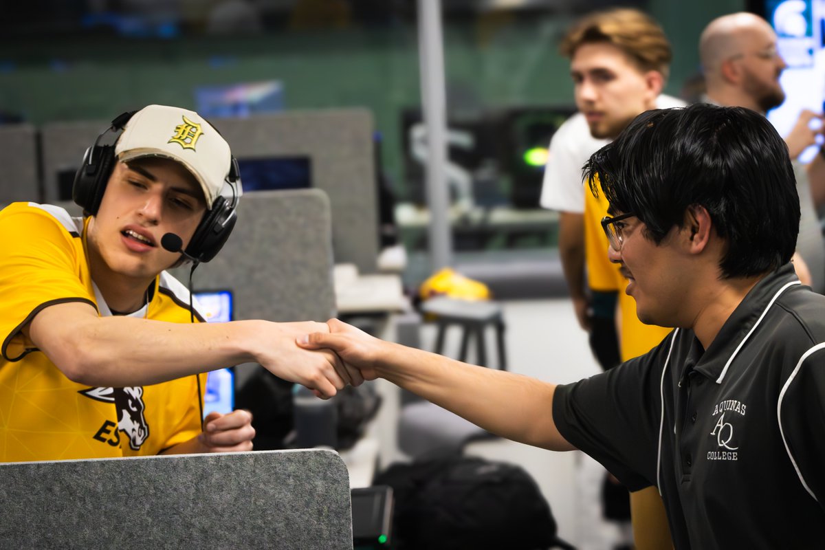 AquinasEsports's tweet photo. Missing the LAN Vibes FR

Saturday, Aquinas Rocket League participated in the Collegiate MSU Championship. While competition was fierce, our saints marched on. Managing to secure themselves a pair of match wins.

Thank you, @EsportsAtMSU, for hosting such a great experience. https://t.co/OkczRk2eRC