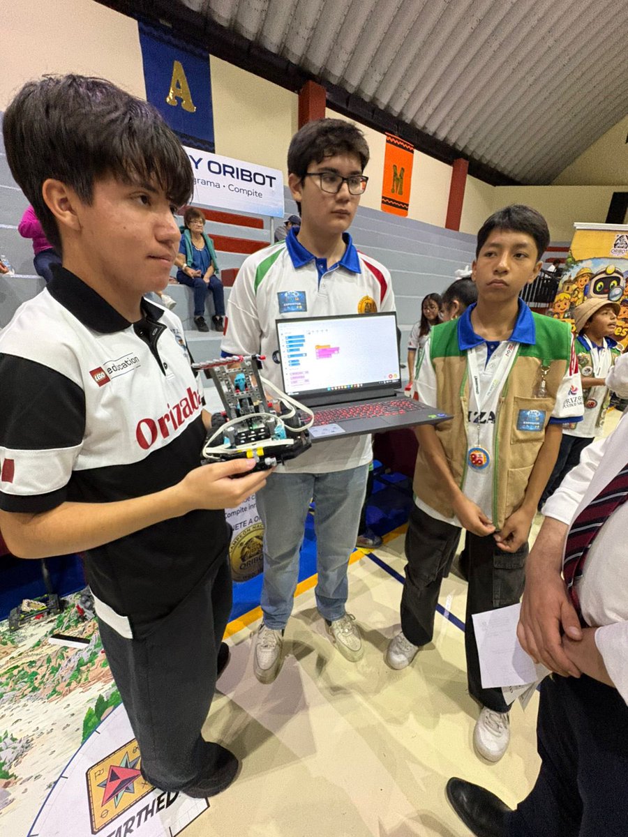 Somos Normalistas tweet media