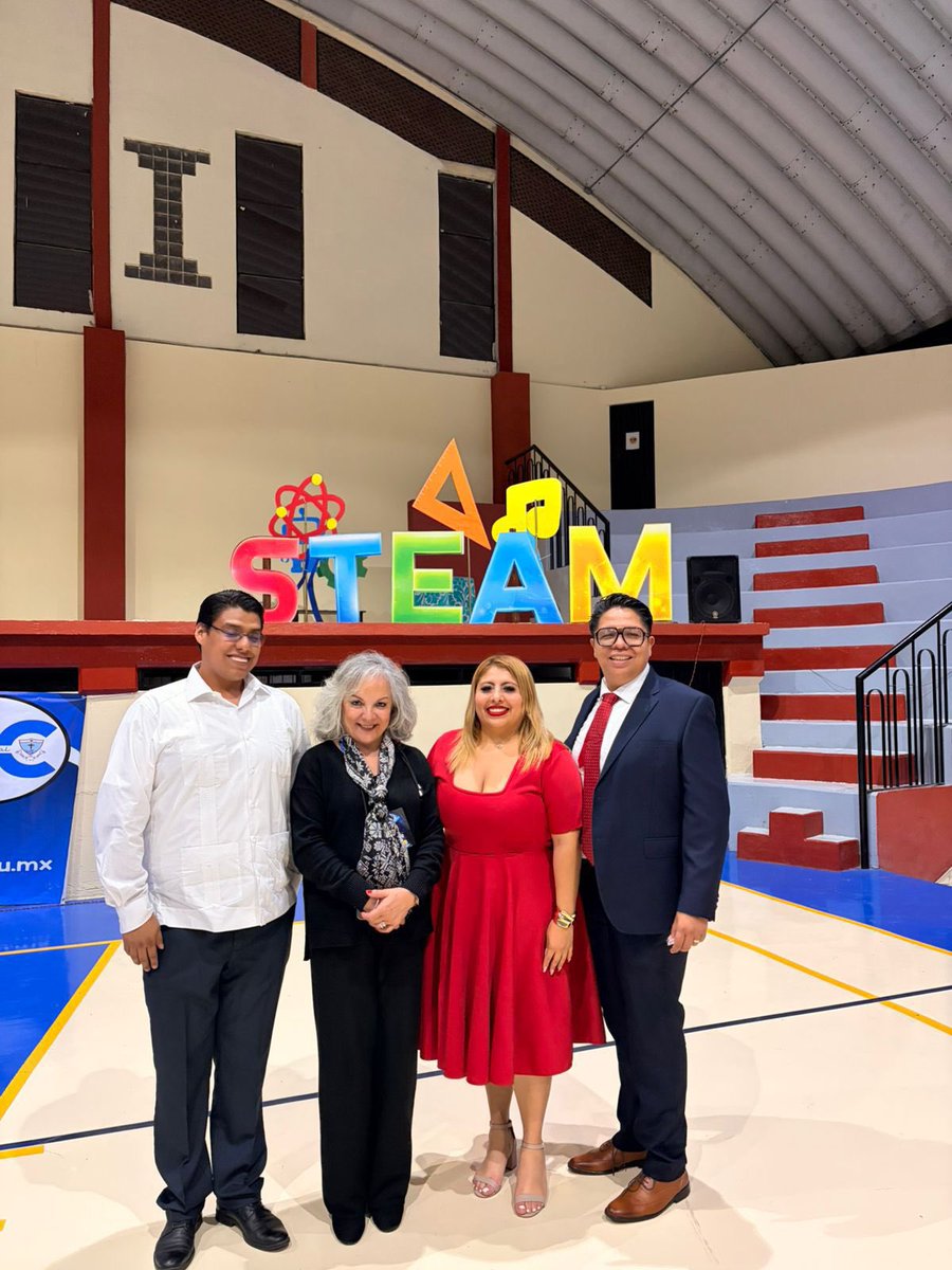 Somos Normalistas tweet media