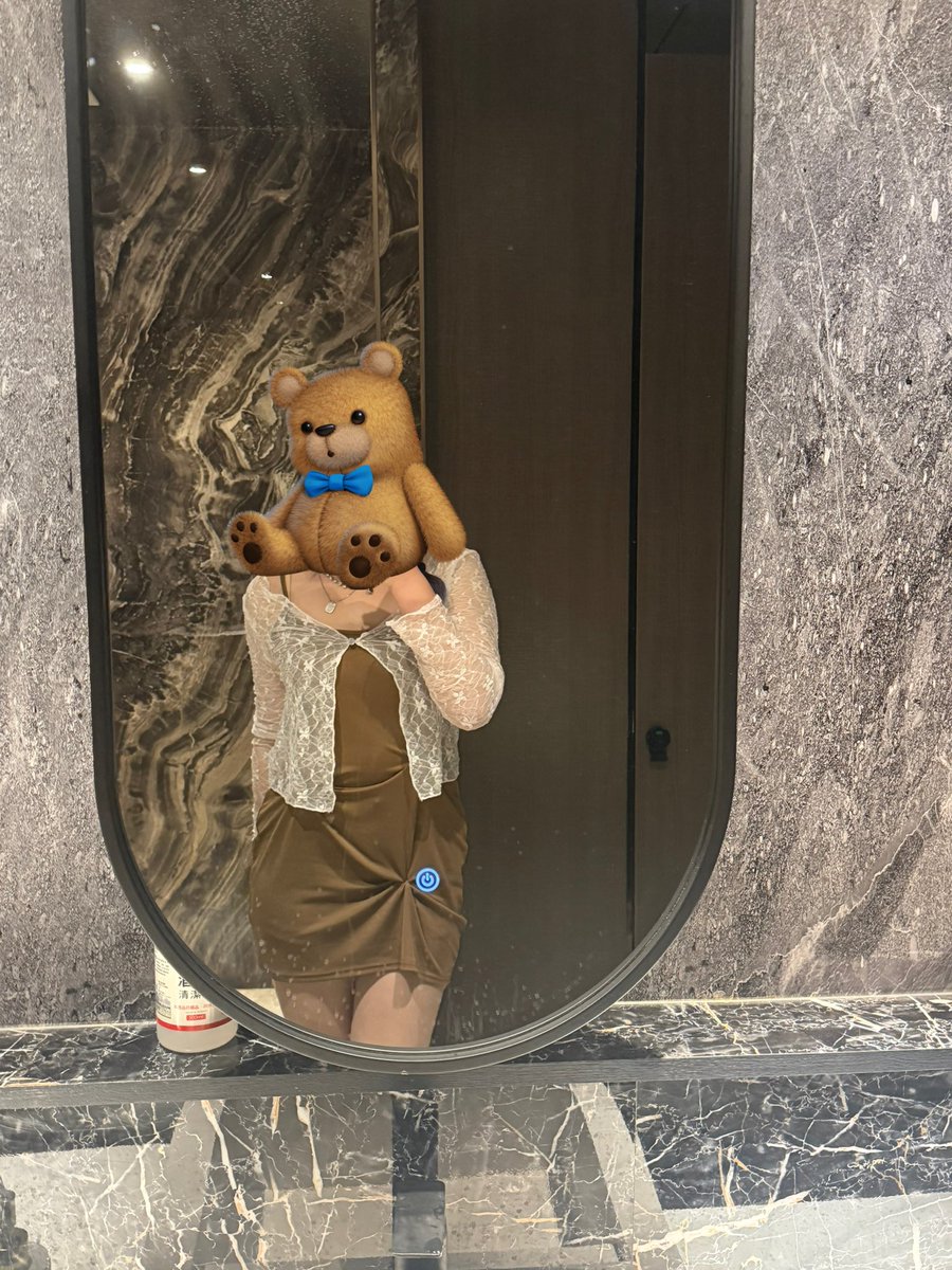 77☁️ tweet media