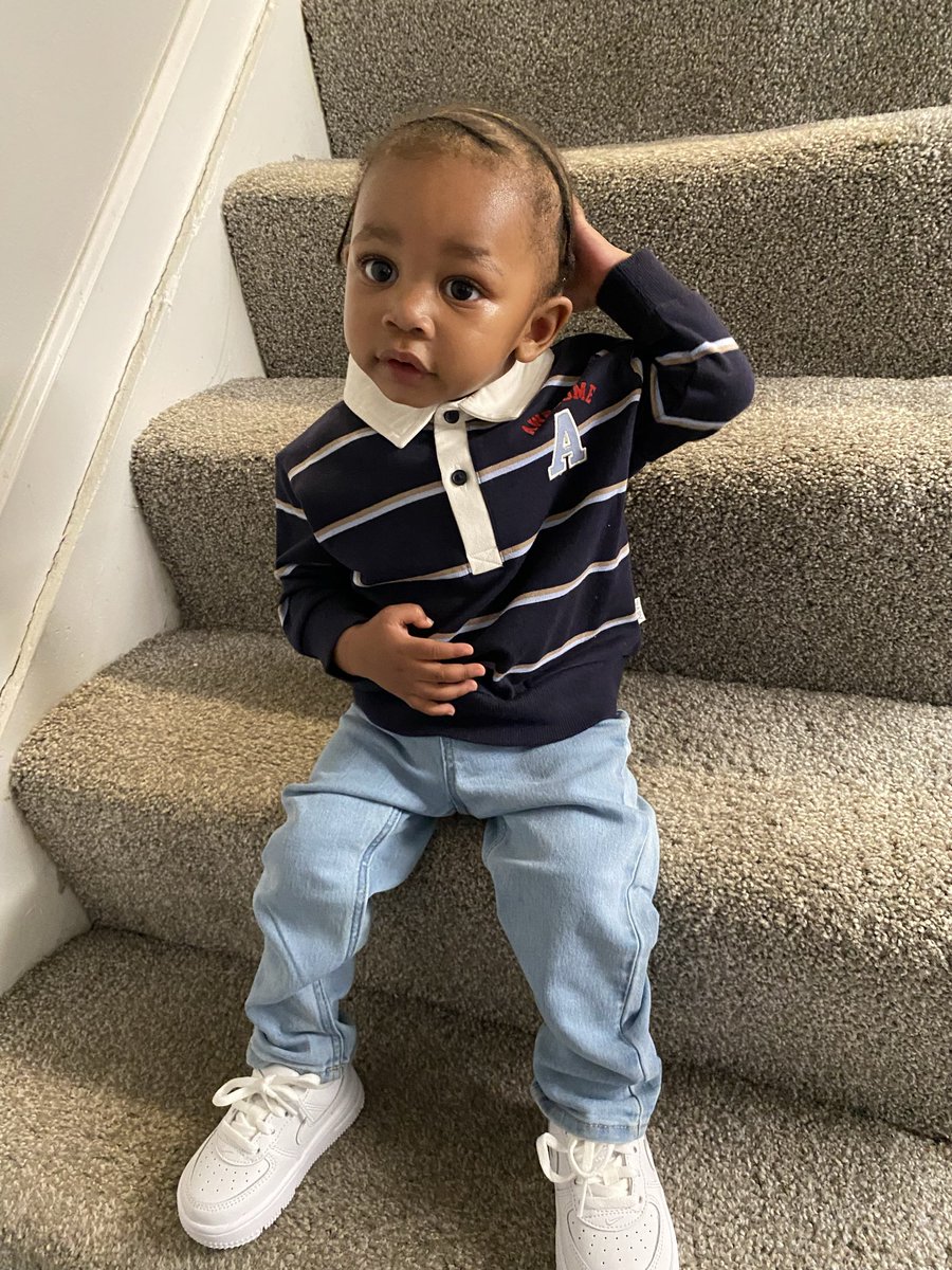 Heart outside my body ❤️💙
