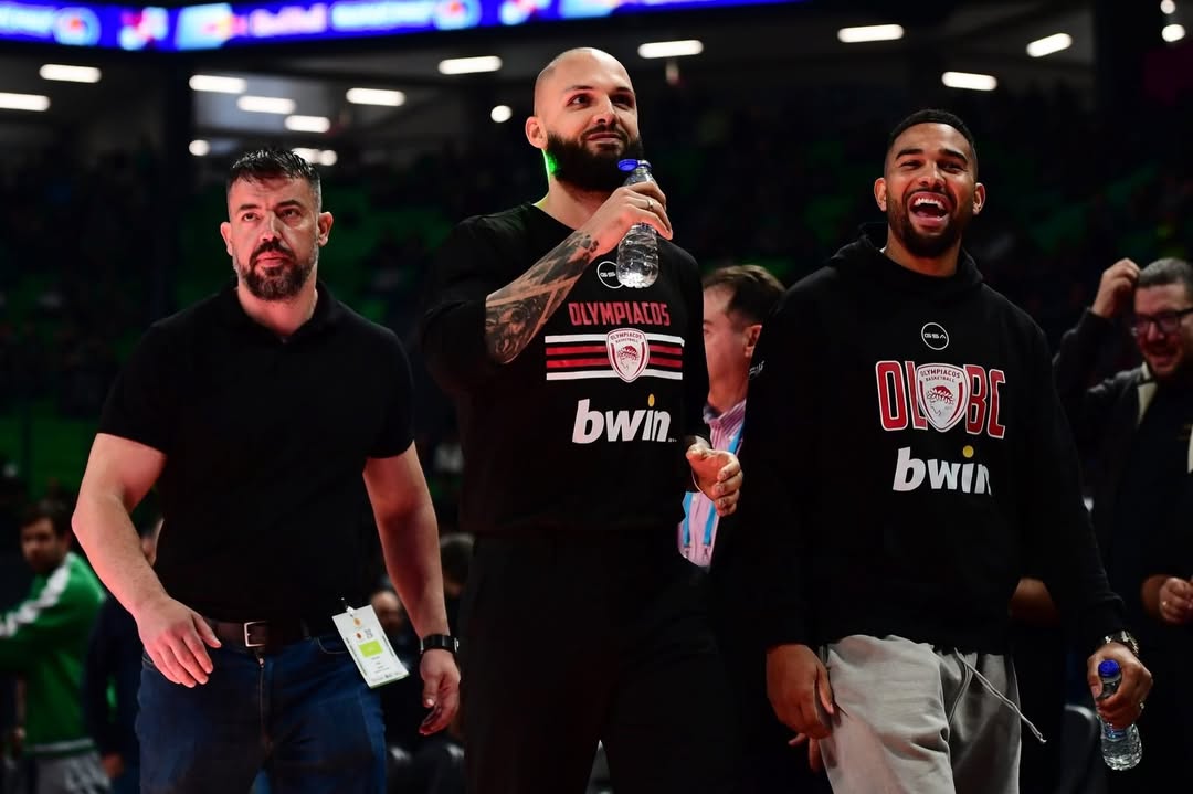 🔴Born Red⚪ tweet media