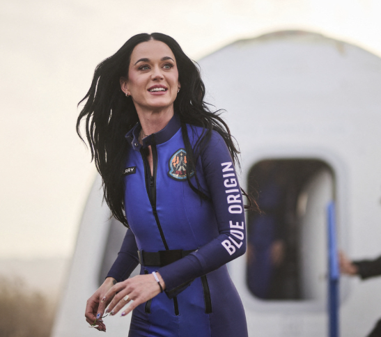 About Music tweet media