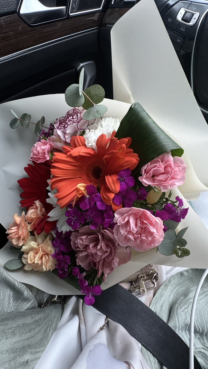 nameless tweet media