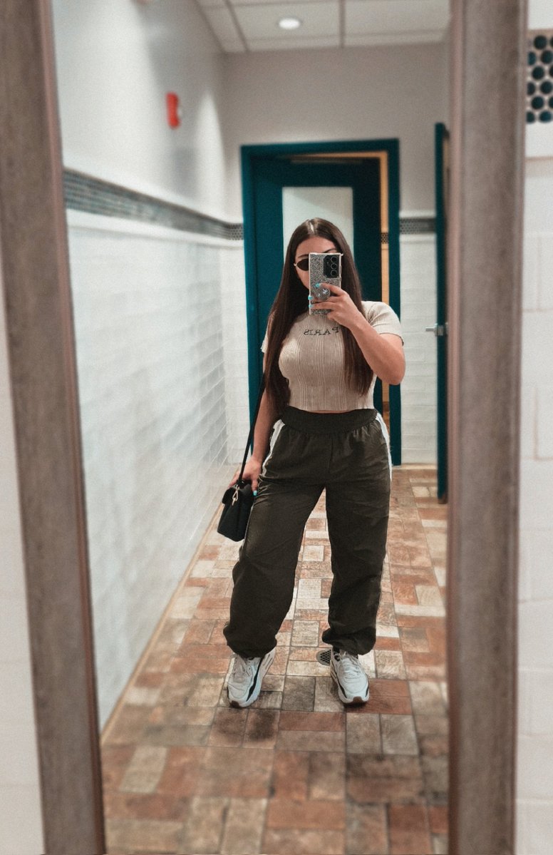 Julie 🇵🇷 tweet media