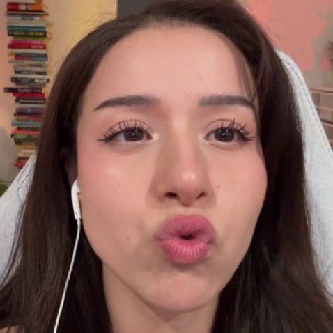 OnlyPoki tweet media