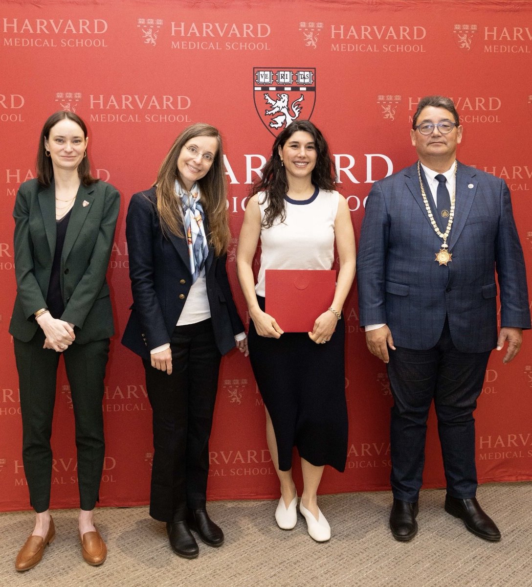 KediMobile's tweet photo. 🚀Our Co-founder Banu Kılıç is now a @harvardmed alumni💪🏼Completing a 9-mth Clinical Science Scholars Program by @harvardmed&amp; @semmelweishu scholarship,selected by @bezmialem about
• 𝐂𝐥𝐢𝐧𝐢𝐜𝐚𝐥 𝐫𝐞𝐬𝐞𝐚𝐫𝐜𝐡 𝐝esign
• 𝐃𝐚𝐭𝐚 𝐚𝐧𝐚𝐥𝐲𝐬𝐢𝐬&amp;𝐆𝐫𝐚𝐧𝐭 𝐰𝐫𝐢𝐭𝐢𝐧𝐠 https://t.co/0KY3IbfnN6