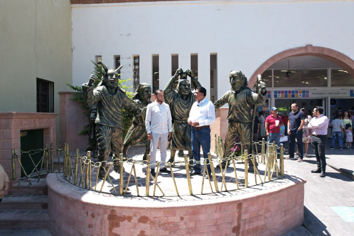 Códigos tweet media