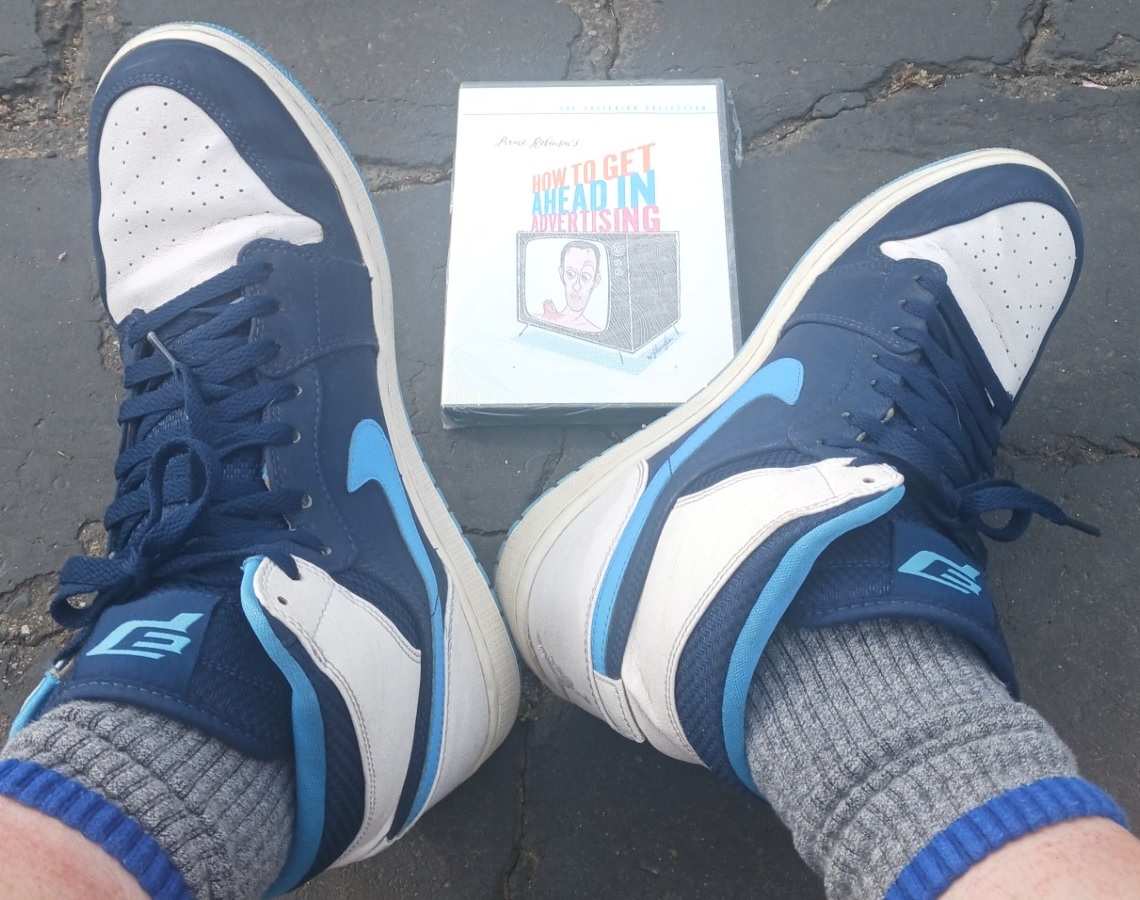 Masterofoneinchpunch tweet media