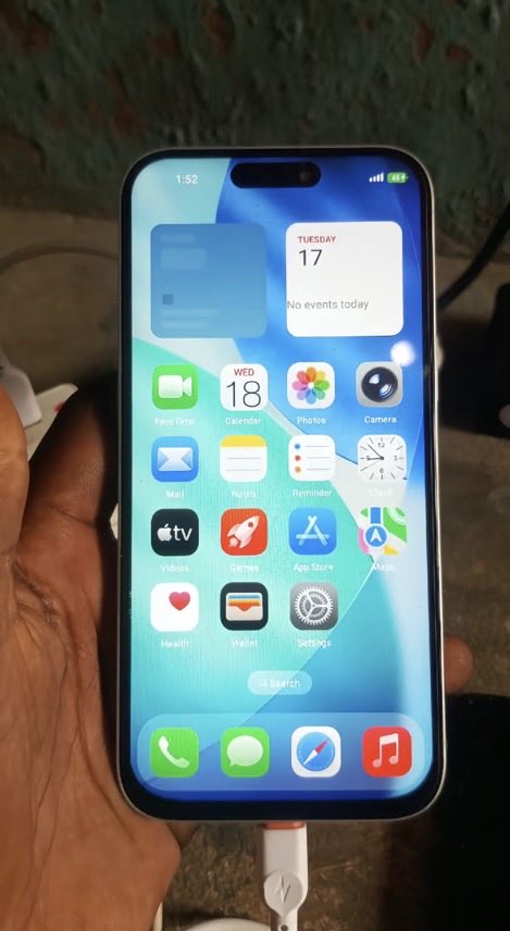 Genevieve tweet media