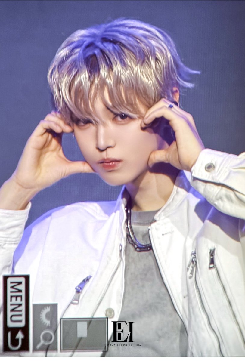 𝘌.𝘏 tweet media