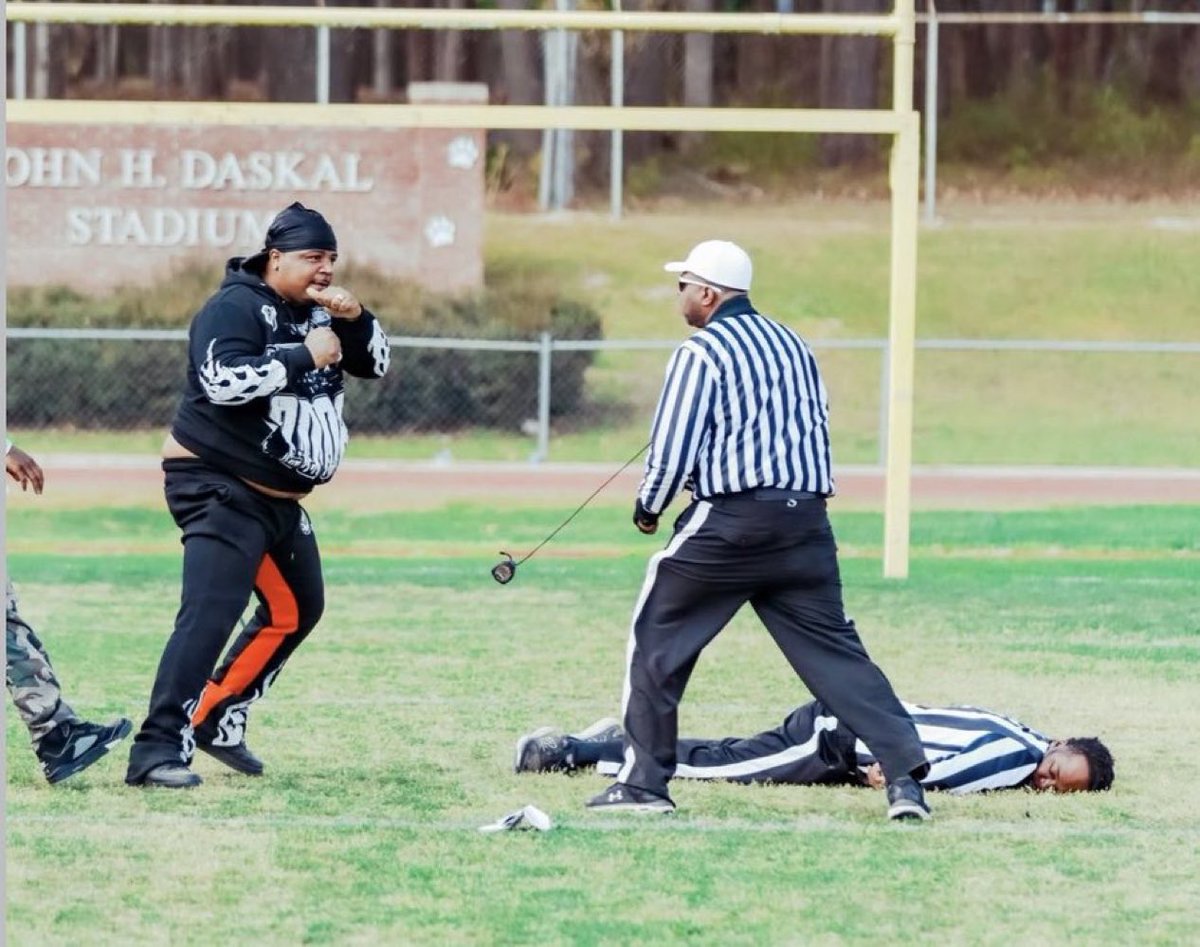 𝑷💍 tweet media