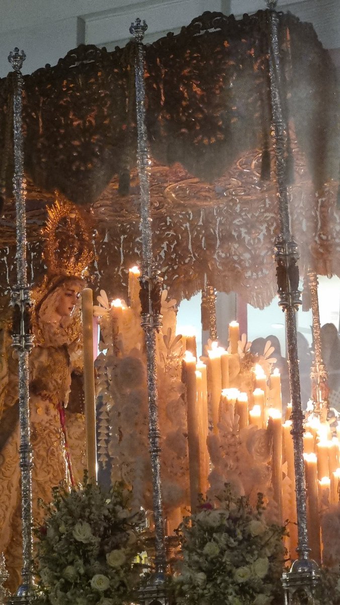 Pasión de Sevilla tweet media