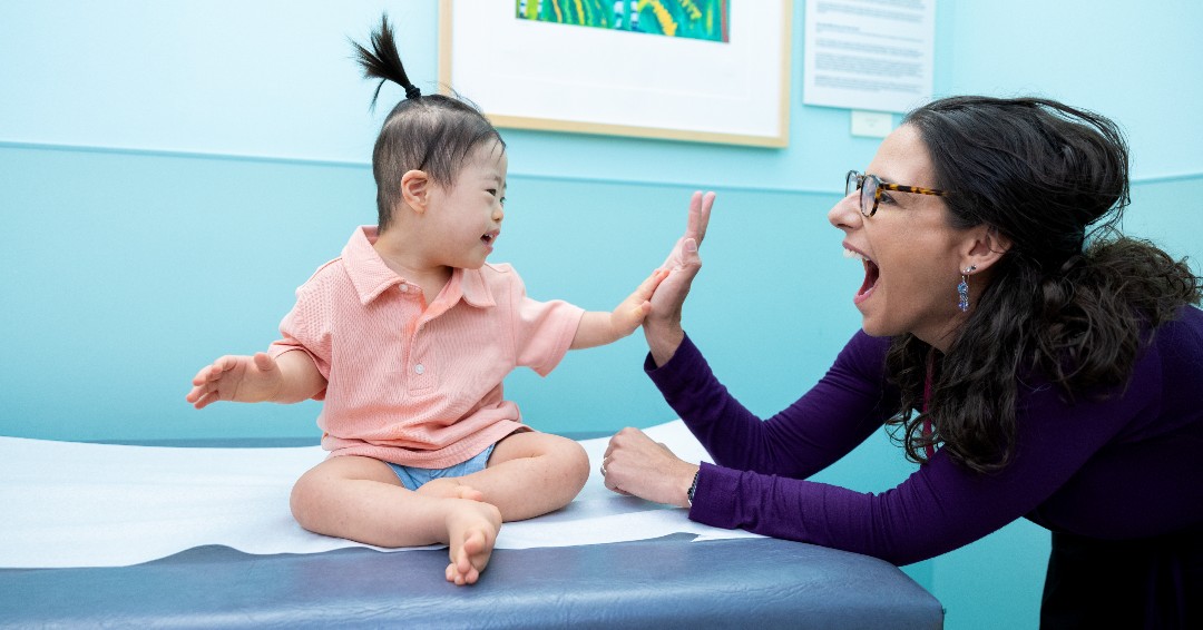 GDSFoundation's tweet image. 🩺💙 Happy #NationalDoctorsDay! Grateful for the incredible doctors helping individuals with #DownSyndrome thrive every day 🙌 HUGE thanks to our affiliates @ChildrensColo &amp;amp; @DenverHealthMed 🔗 Looking for expert care? Find a Down syndrome clinic near you:
bit.ly/46Igi71