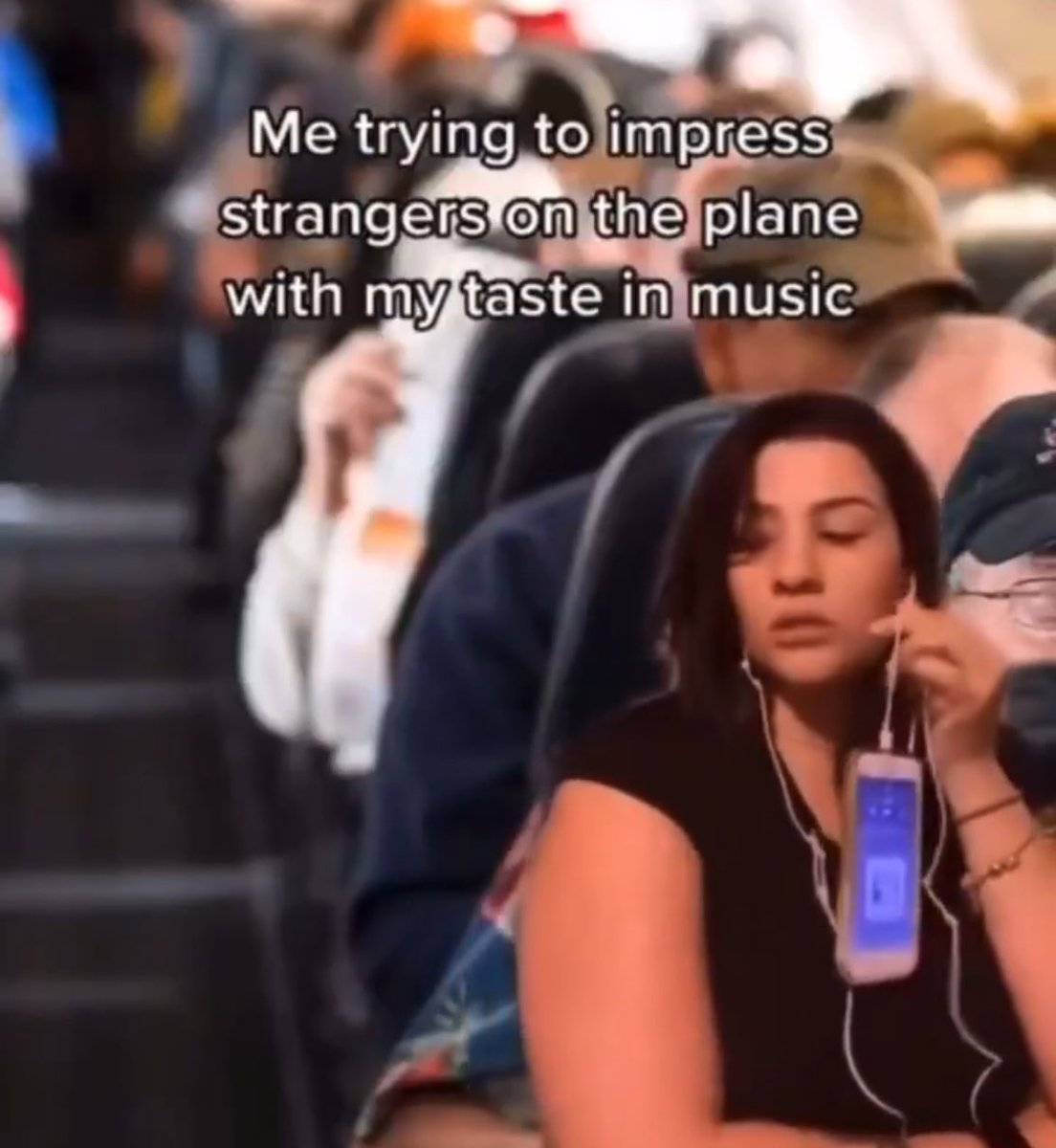 Kitty K Mana tweet media