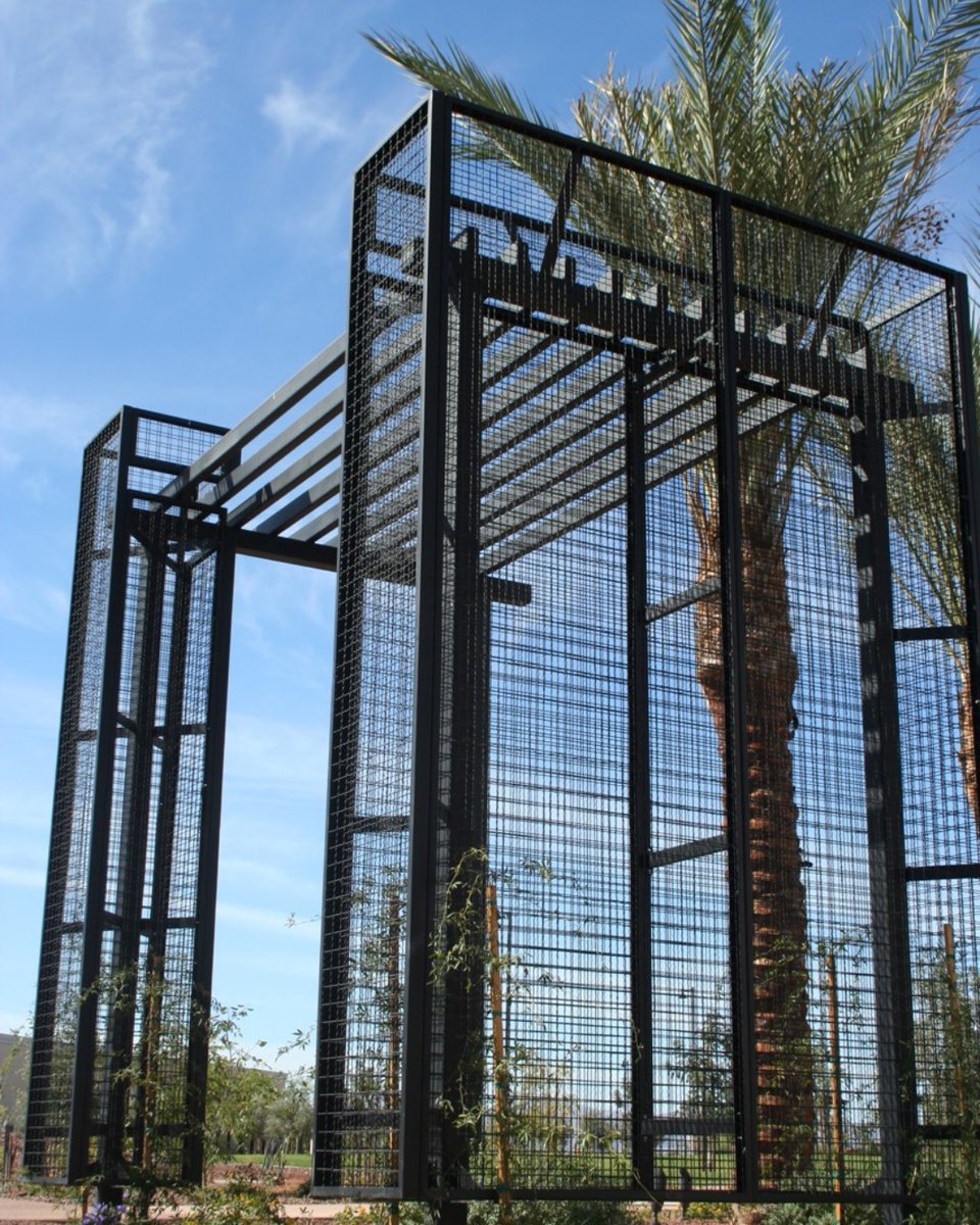 mcnicholsco's tweet image. Spring growth starts with the right support. 🌿

ECO-MESH® wall trellis systems create the perfect framework for climbing plants!

With a strong frame and a durable powder-coated finish, this green solution delivers lasting beauty with low maintenance. 😌

#WireMesh #ECOMesh