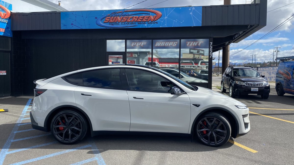 S_Sunscreen's tweet image. This Tesla looks great with its new Llumar Stratos Nano Ceramic Window Tint! With 64% heat reduction battery life is extended drastically with our window tint applied. Call to learn more at 509-328-4015 #FamilyOwned #Since1949 #FourGenerations #Llumar #Stratos #LifetimeWarranty