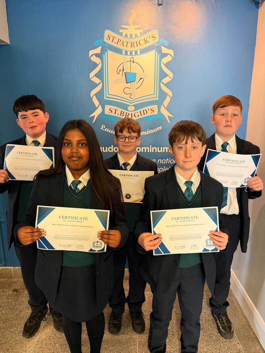 SPBCollegeClaudy tweet media