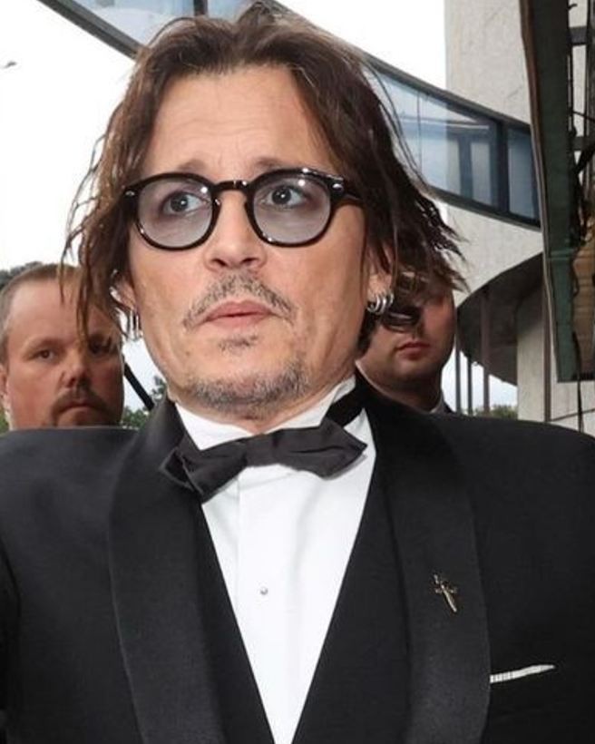 𝕷𝖎𝖙𝖙𝖑𝖊 𝕻𝖊𝖊𝖕𝖘 🏴‍☠️#JohnnyDepp tweet media