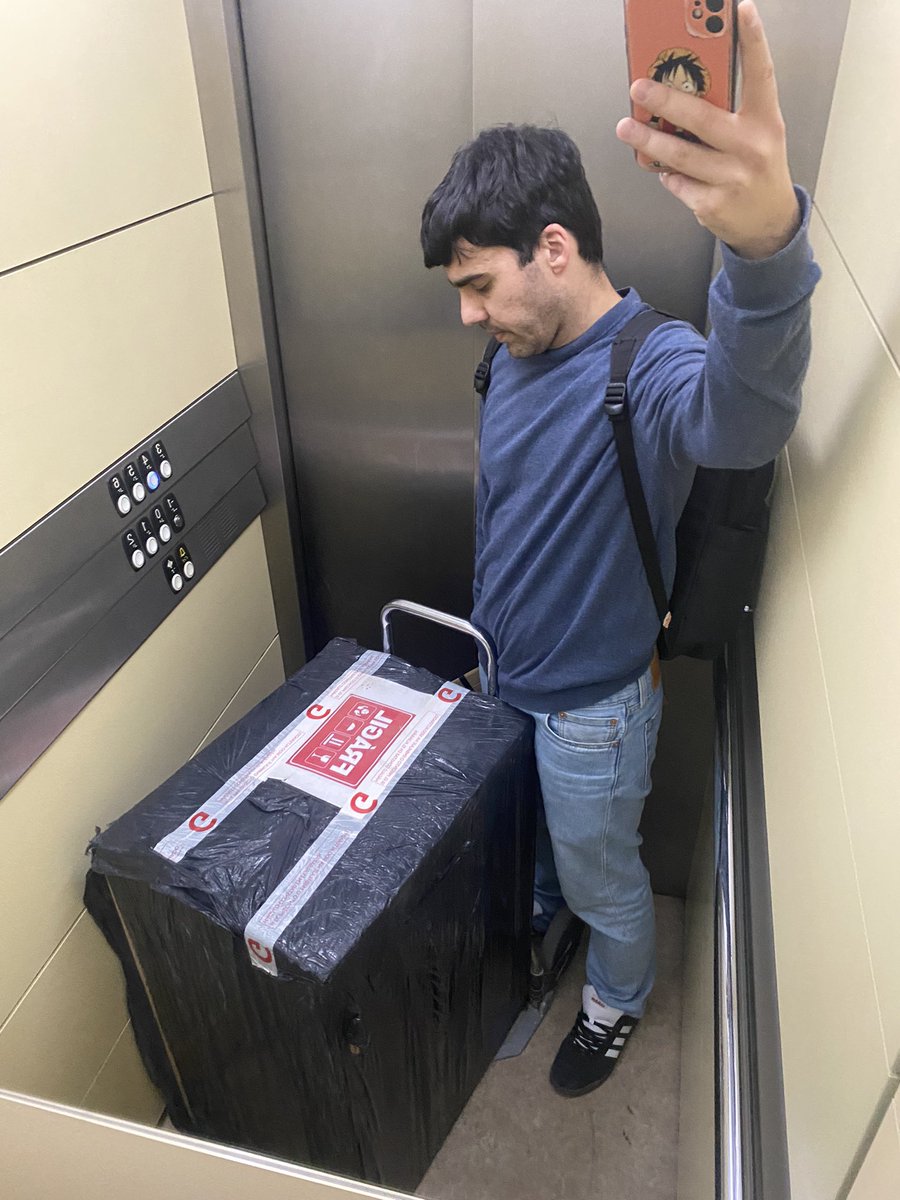 𒉭Alesc𒉭 tweet media