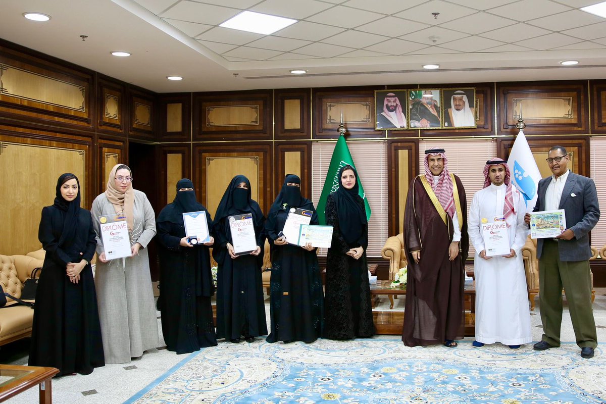 جامعة جدة tweet media