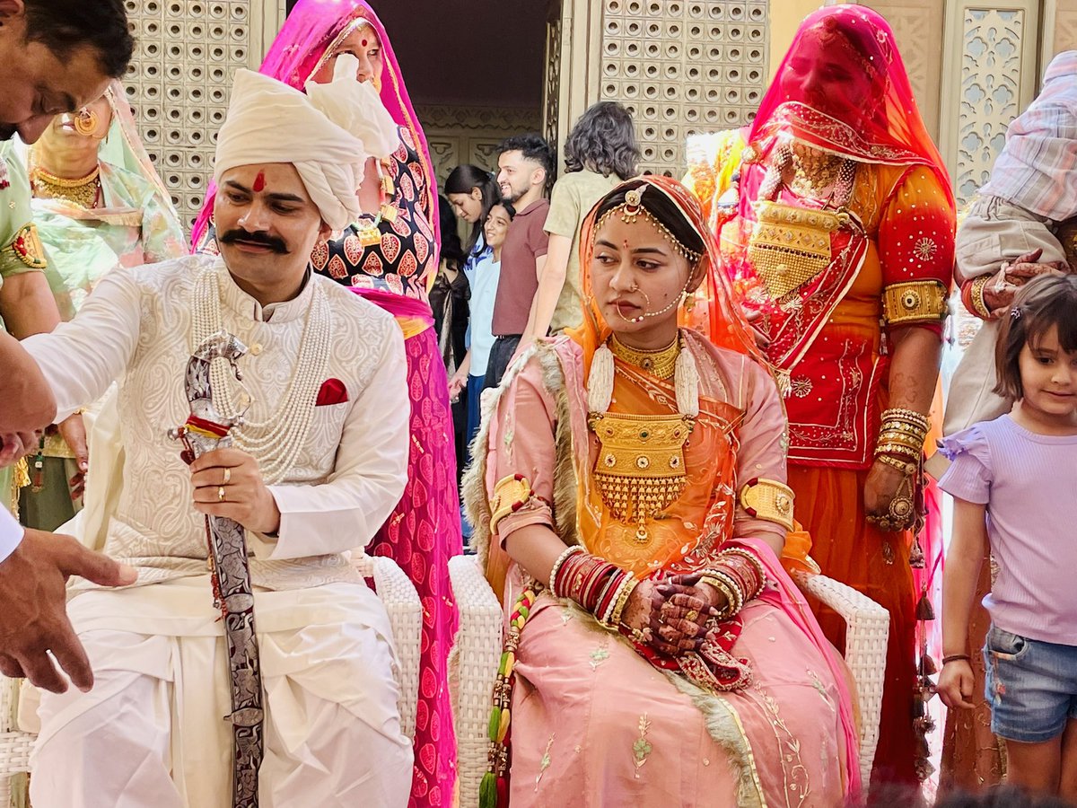 Deepak Sharma Azad tweet media