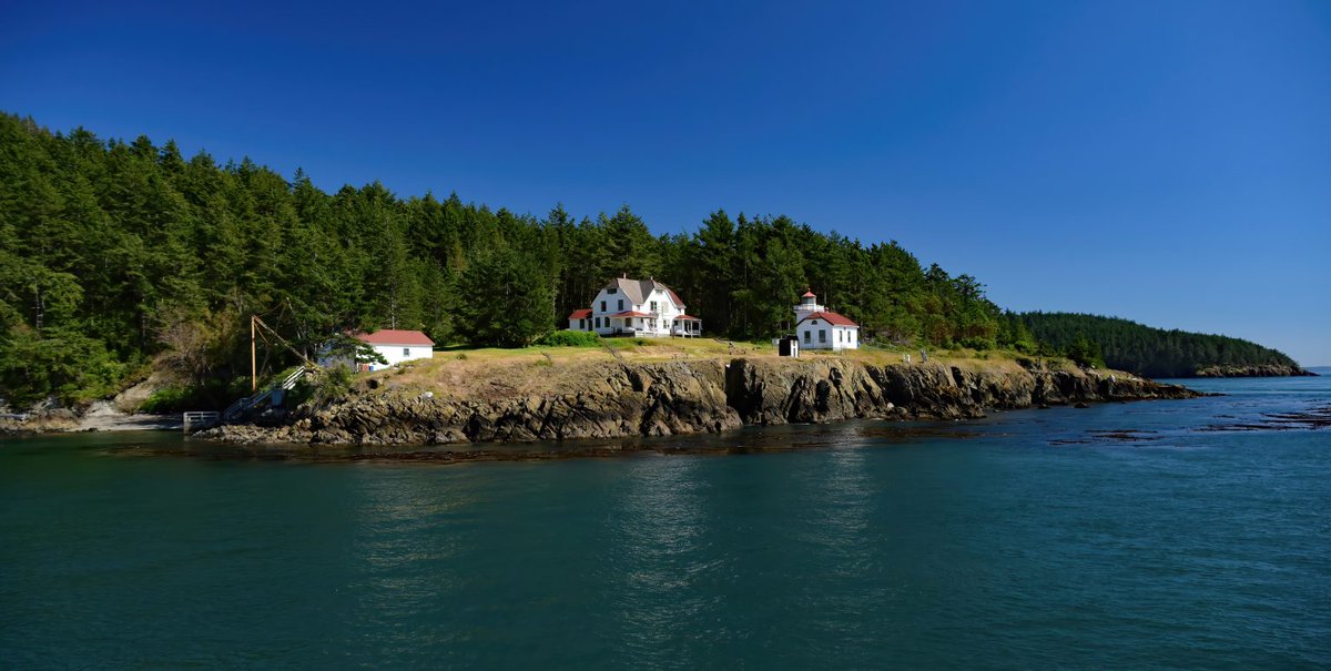 DebGarland1's tweet photo. Celebrating the 120th anniversary of Burrows Island Light Station near Anacortes, WA. this summer on June 6, 2026. Read more at https://t.co/uoYN39a5MV. 
#BurrowsIslandLightStation, #NorthwestSchoonerSociety, #AnacortesWA, #debgarland.com https://t.co/Mco48Gti5i