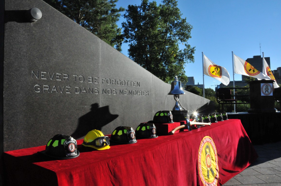 Fire Fighter Jerald W. Walter, Calgary, AB , 19 April 1972
Firefighter Gary William Bryant, Wolfe Island, ON , 19 April 2006
Captain Ken Carr, Arnprior, ON , 19 April 2018

Gone but never forgotten… à jamais gravés dans nos mémoires.