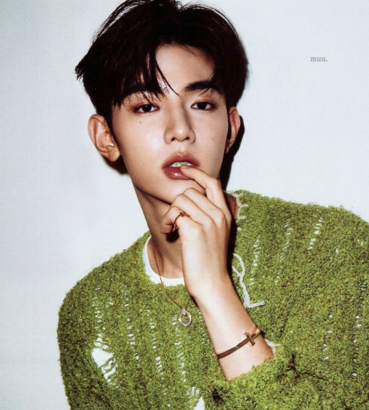 About Music tweet media