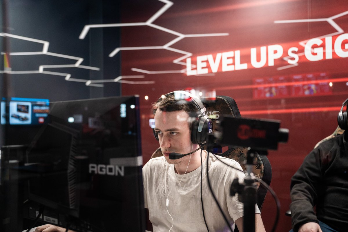 Ondřej Švec tweet media