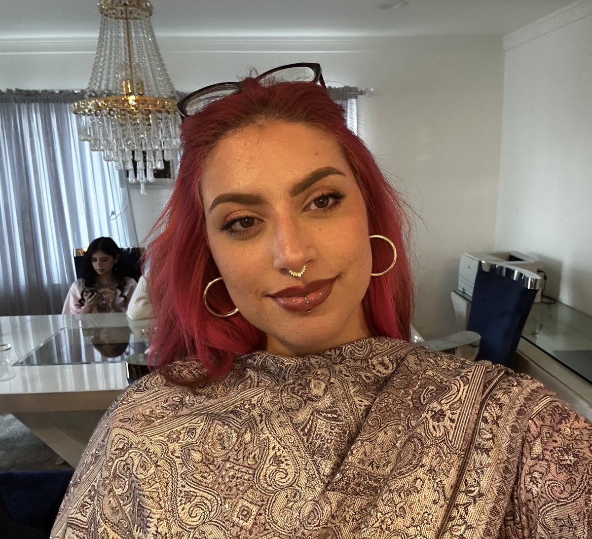 𝒞𝒽𝒶𝑜𝓈 𝐹𝒶𝑒 𝒜𝓇𝒾 🌷🦋🔜 MomoCon tweet media