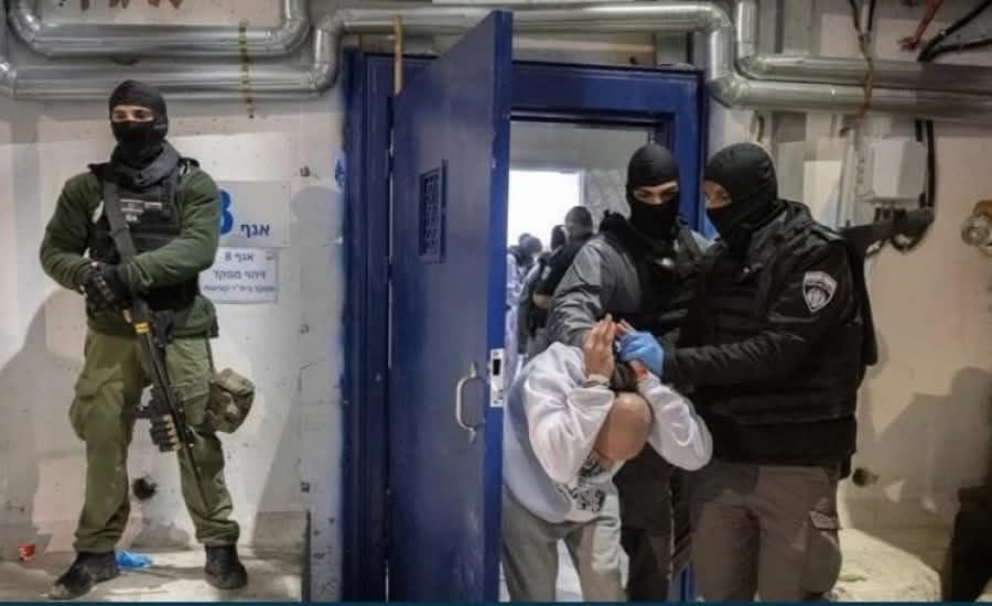 المتنبي. tweet media