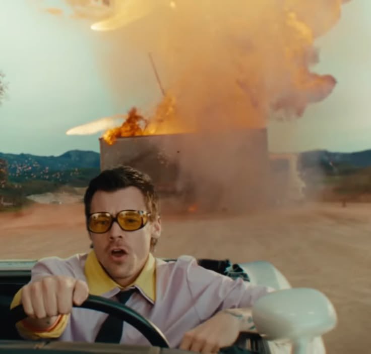 THEHLWORLD tweet media